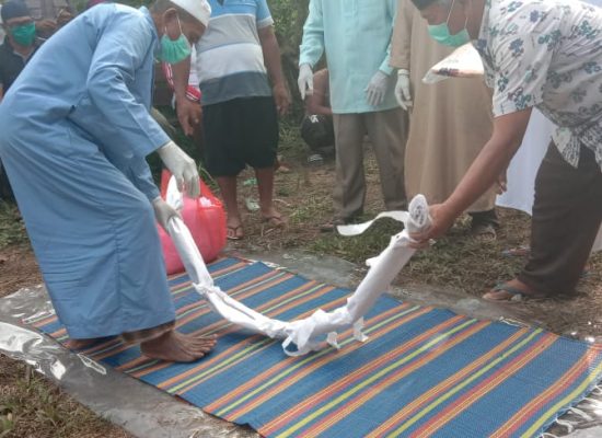 Pemindahan Kuburan  Dasri Suwardi Berjalan Lancar