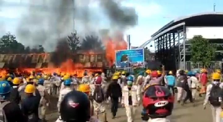 Gedung PT IWIP Terbakar