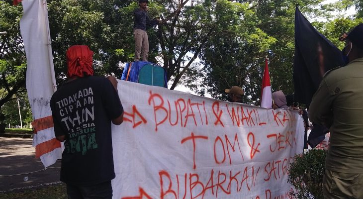 Covid-19, Pemda Halbar Kembali Di Demo