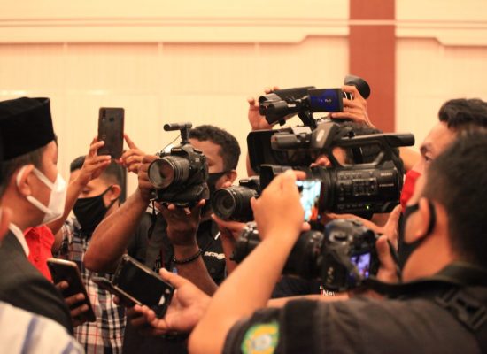Kadis Pertanian Malut, Dikukuhkan Sebagai PJS Bupati Halmahera Barat