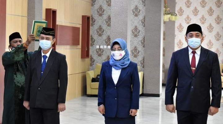 Gubernur KH.Abdulgani Kasuba Lantik Tiga Pimpinan SKPD,Iksan Defenitif Diskominfosand
