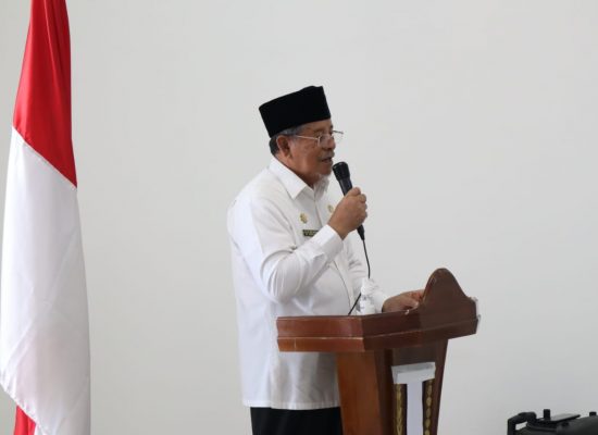 Perkuat Sistem Kekebalan Tubuh,Gubernur AGK Canangkan Vaksinasi Covid-19 Provinsi Malut