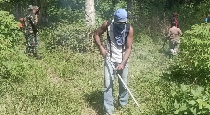 Babinsa Koramil 05/ Ibu Kerja Bakti, Ini Pendapat Kepala Desa