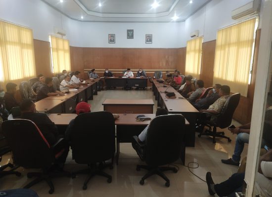 DPRD Hentikan Pekerjaan Pembangunan Puskesmas Sahu Timur