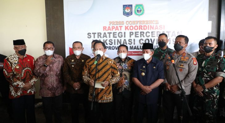 Mendagri Tinjau Vaksinasi di Provinsi Maluku Utara