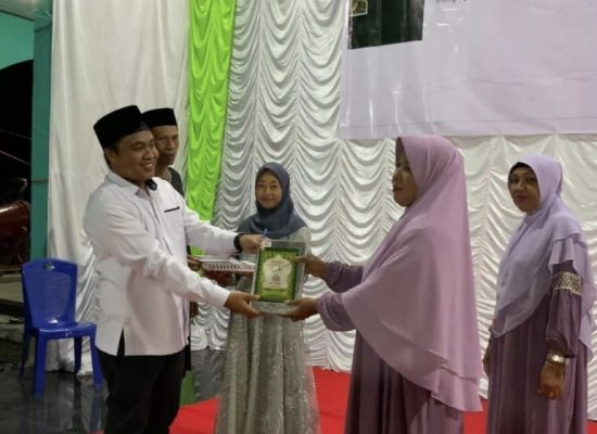 Peringati Nuzul Qur’an, PII Kabupaten Halbar Serahkan Bantuan Al-Qur’an Di Ibu Selatan