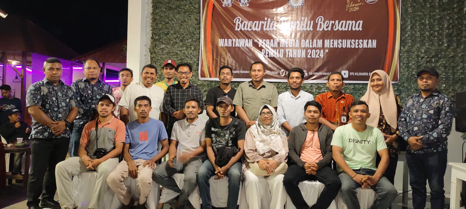 Jelang Pemilu 2024, KPU Halmahera Barat Gelar “Bacarita Pemilu” Bersama Wartawan