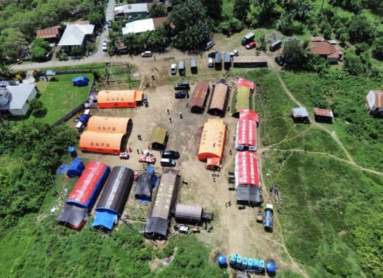 Pengungsi Erupsi Gunung Berapi Ibu Minta Wayar Angin dan AC