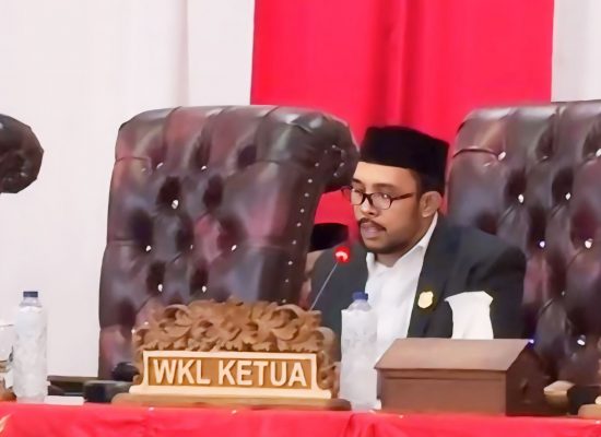 Ketua Tak Hadir, Joko Ambil Alih Pimpinan Sidang Paripurna APBD-P Tahun 2024