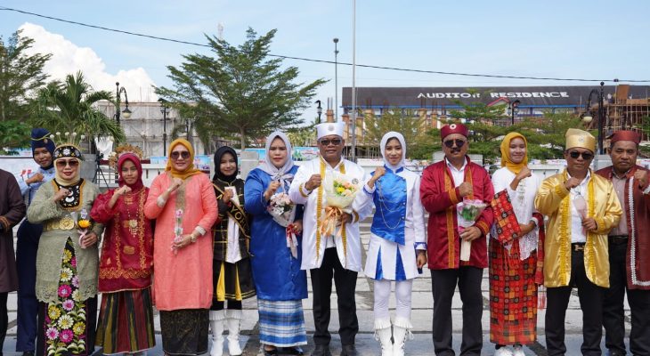 Pj Gubernur Malut Tegaskan Peran Guru sebagai Agen Peradaban