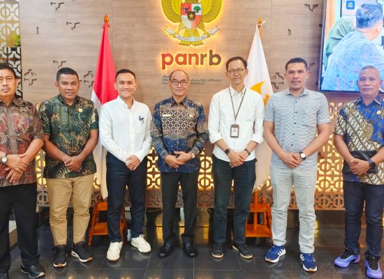 DPRD Halbar  Dampingi Pemkab mengusul 1.405 Honorer Paruh Waktu ke KemenPAN-RB