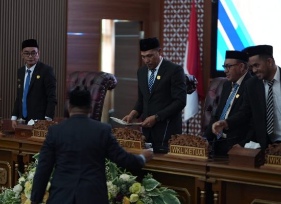 DPRD Halmahera Barat Sahkan APBD-Perubahan Tahun 2025