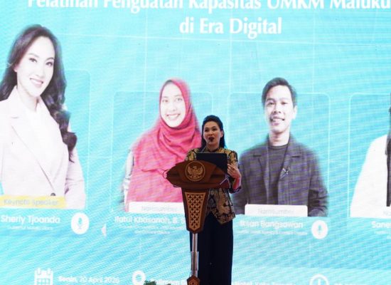 Buka Pelatihan Penguatan Kapasitas UMKM di Malut, Gubernur Sherly: Perempuan Sebagai Tulang Punggung UMKM