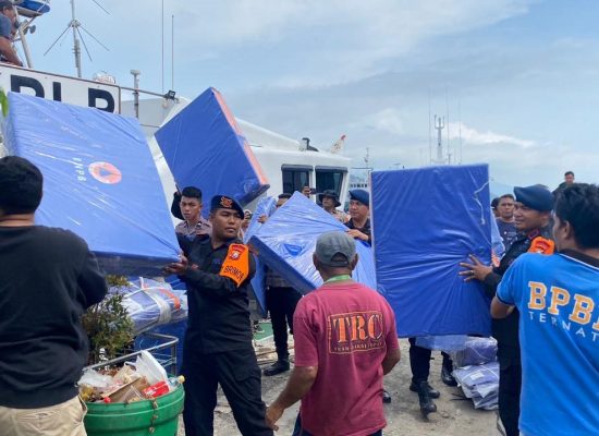 Pemerintah Bergerak Cepat, Kolaborasi Lintas Instansi Salurkan Bantuan Ke Batang Dua