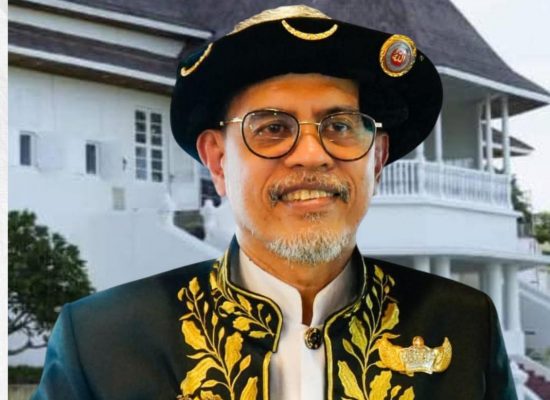 Sultan Ternate Mengajak Seluruh Masyarakat Halmahera Tengah Untuk Menahan Diri