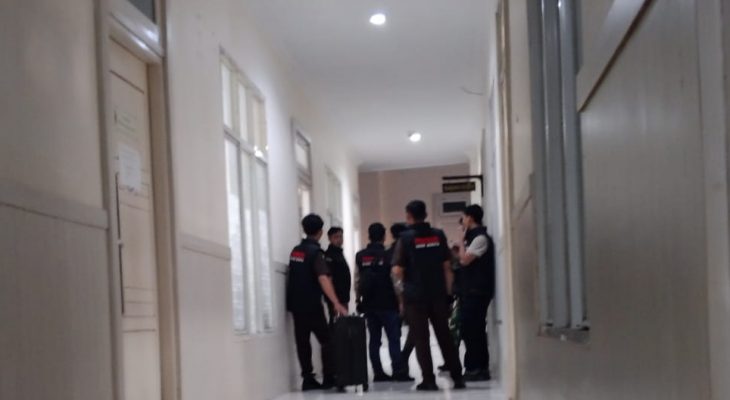 Kumpul Bukti Dugaan Korupsi, Jaksa Geledah Kantor Kesra dan BPKAD Morotai